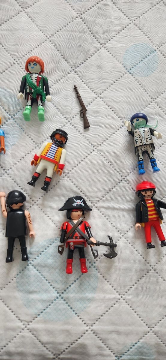 PLAIMOBIL 12 UNIDADES