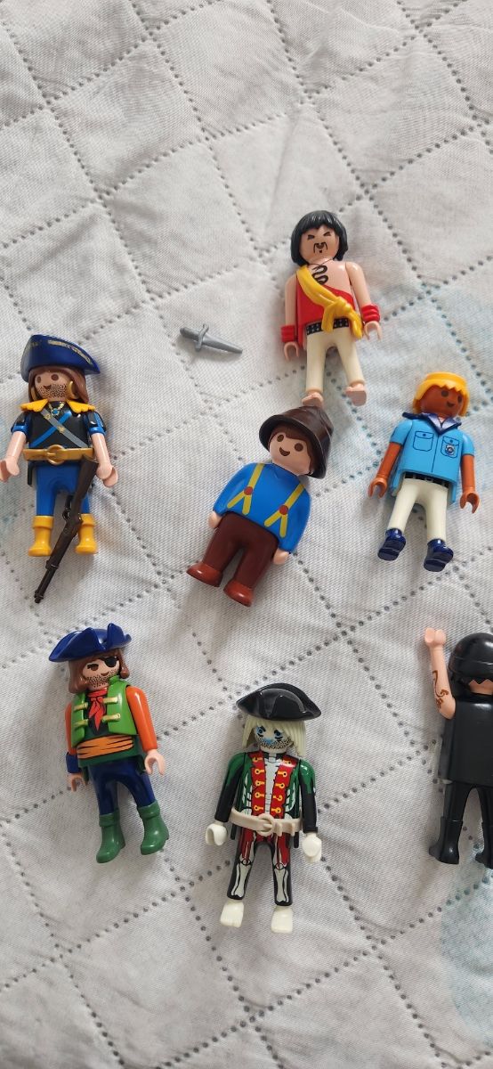 PLAIMOBIL 12 UNIDADES