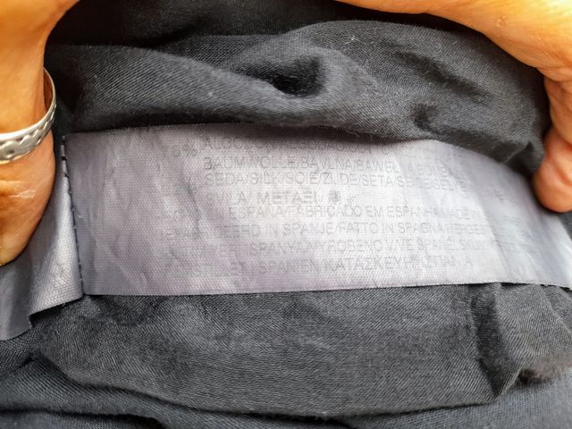 Vestido negro Lefties