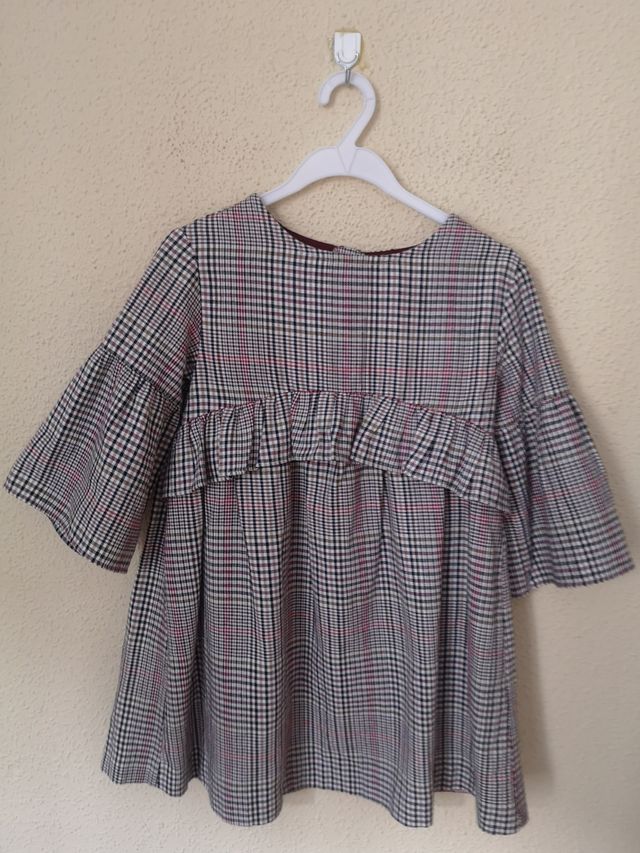 Vestido niña talla 7 años de Zara.