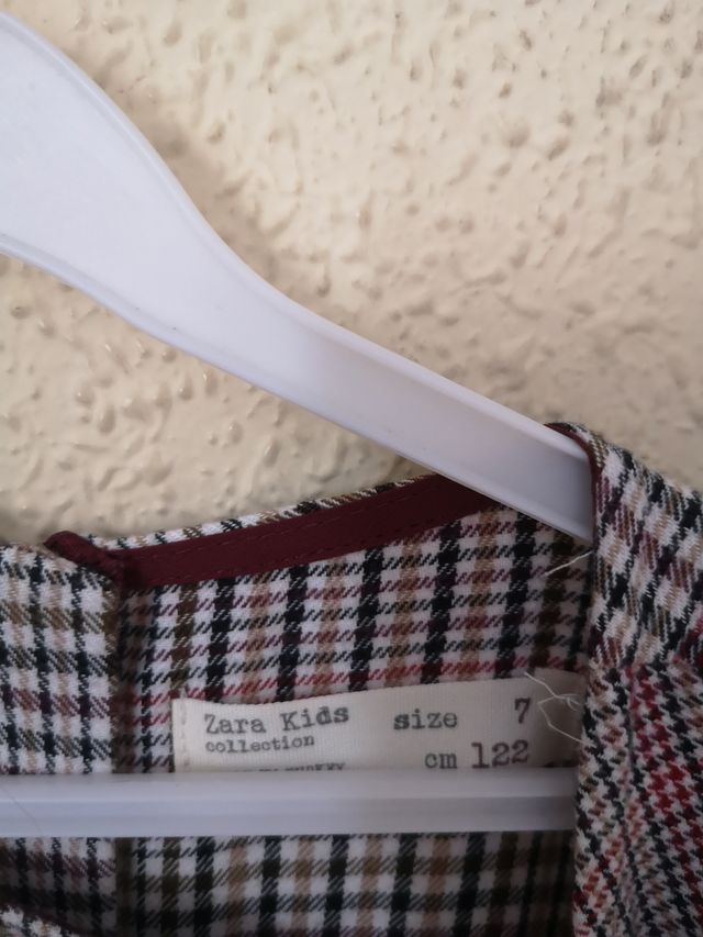 Vestido niña talla 7 años de Zara.