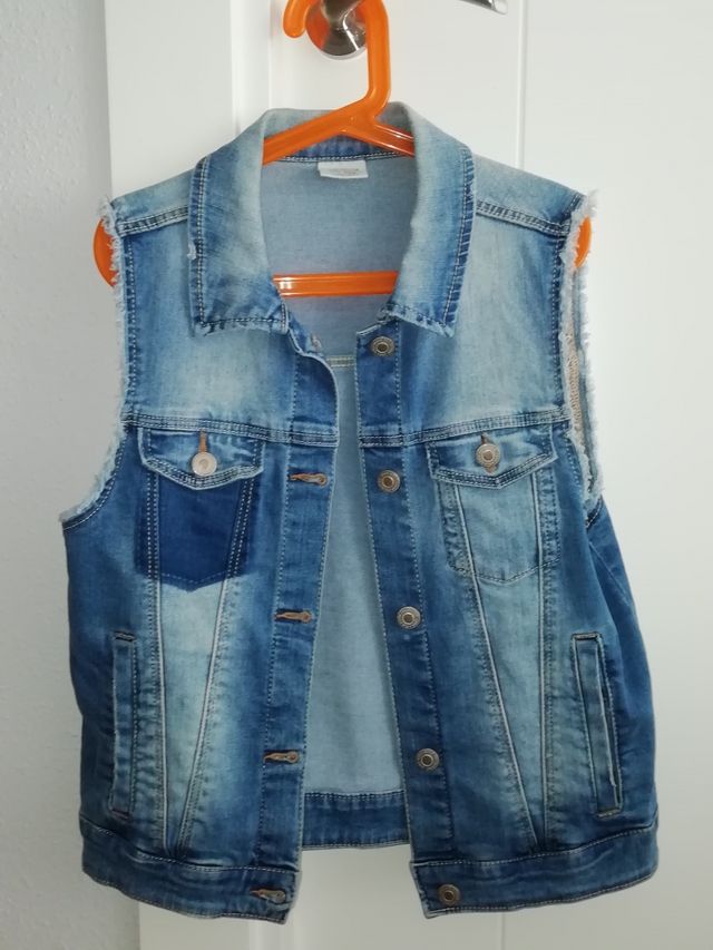 chaleco vaquero de Zara