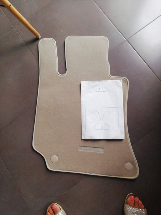 Alfombrillas Mercedes serie E nuevas