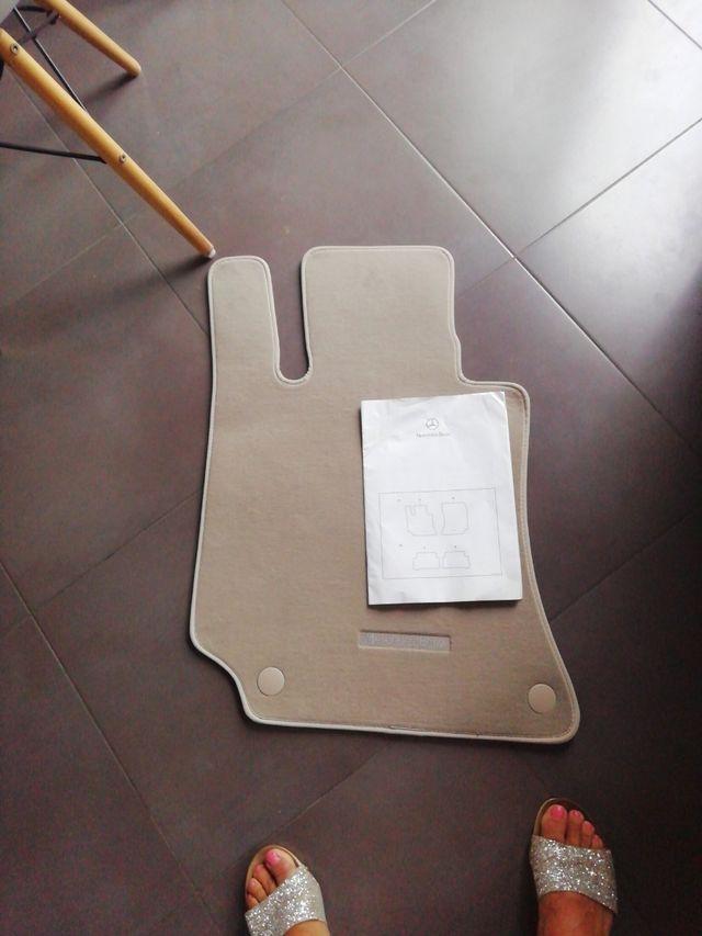 Alfombrillas Mercedes serie E nuevas