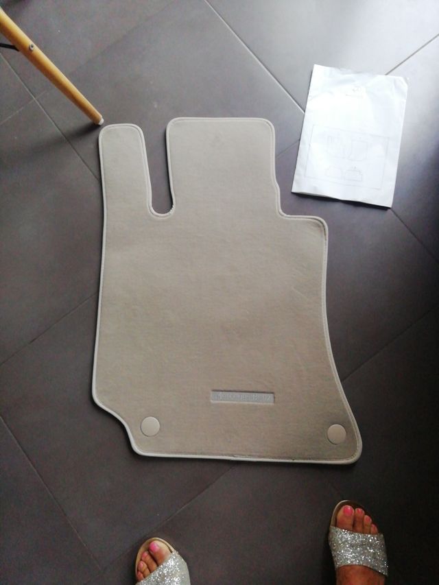 Alfombrillas Mercedes serie E nuevas