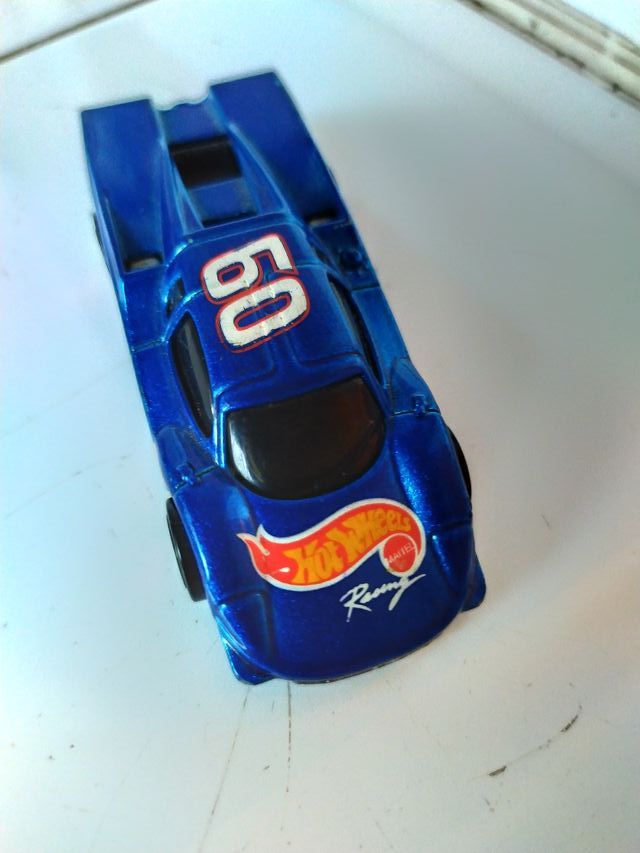 Coche, Hot wheels.