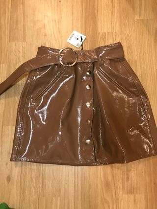 Falda marrón de segunda mano en Segovia en WALLAPOP Falda marrón de segunda mano en Segovia en WALLAPOP