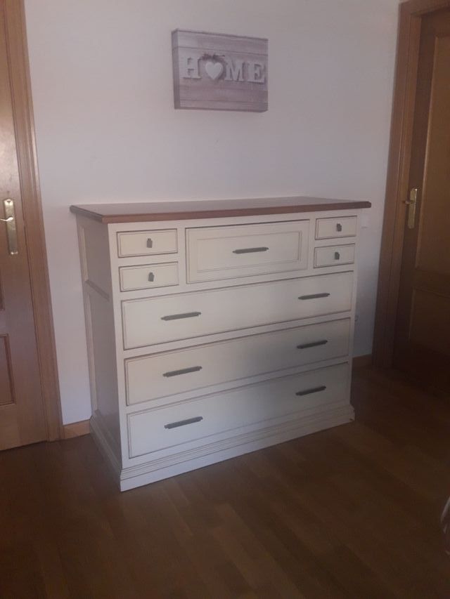 Chiffonier (Sinfonier) de Pino Macizo