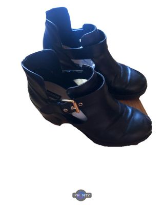 Botines negros Pull\u0026amp;bear Tacones abiertos de segunda mano por 30 EUR en  Zaragoza en WALLAPOP