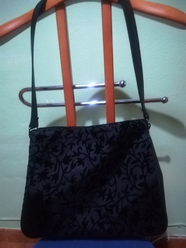 Bolso negro