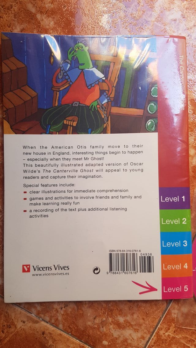 Libro inglés THE CANTERVILLE GHOST earlyreads + CD
