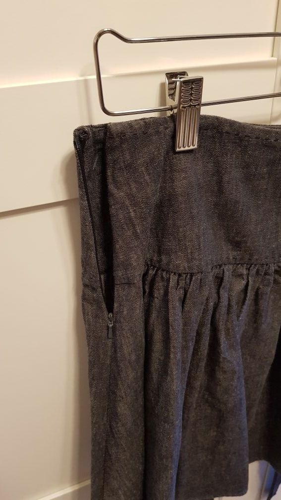 FALDA VAQUERA NEGRA HOSS INTROPIA TALLA 40