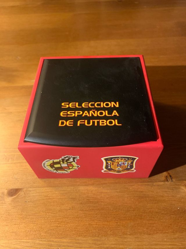 Caja conmemorativa FEF