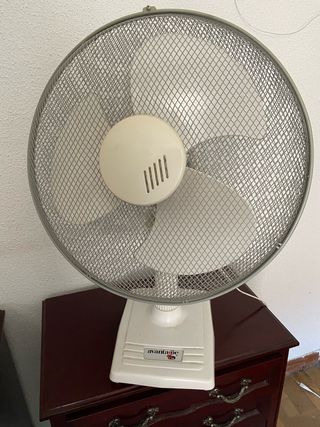 Ventilador Silencioso de segunda mano en Valladolid en WALLAPOP Ventilador con Mando de segunda mano en Valladolid en WALLAPOP