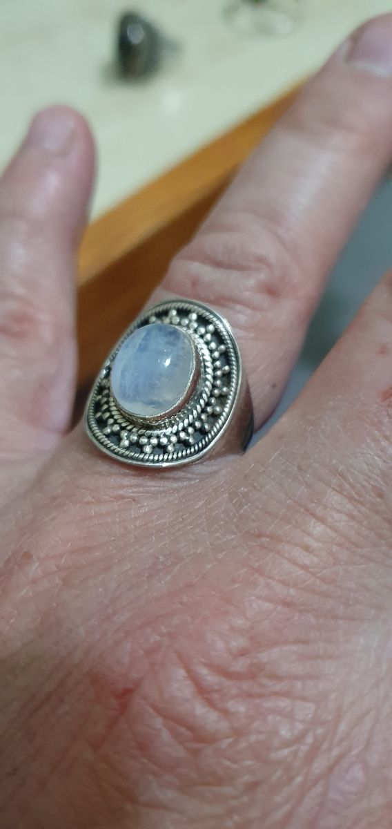 Anillos en plata y piedras