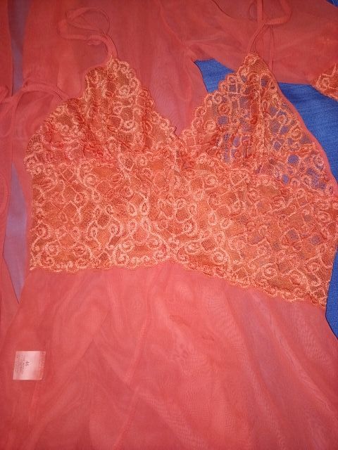 PICARDIAS o CAMISON Y BATA.