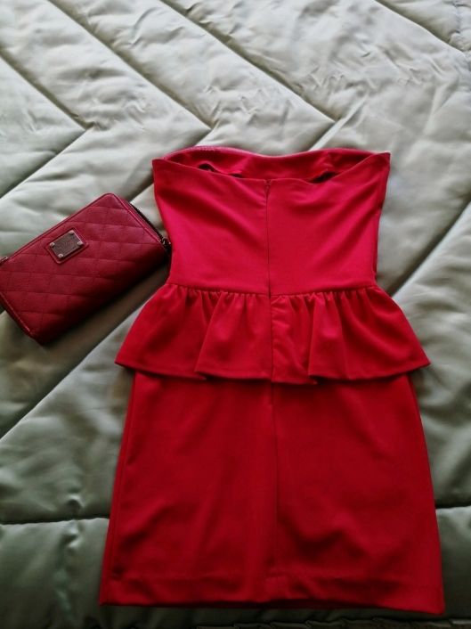 Vestido Mini Rojo volante. Talla XS.