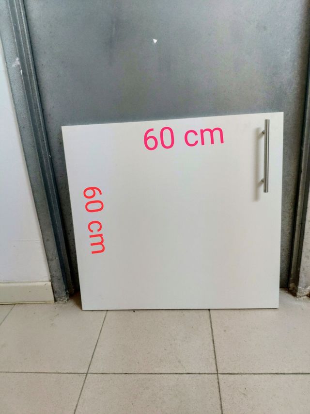 Puertas de armario de cocina de segunda mano por 20 € en Mercado Parque