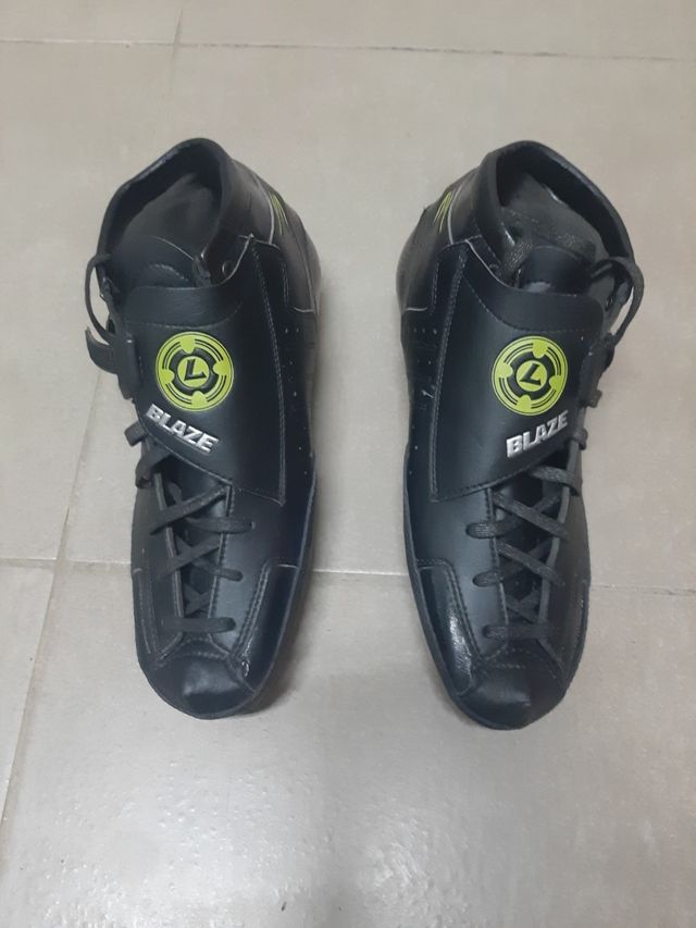 Botas patines de velocidad