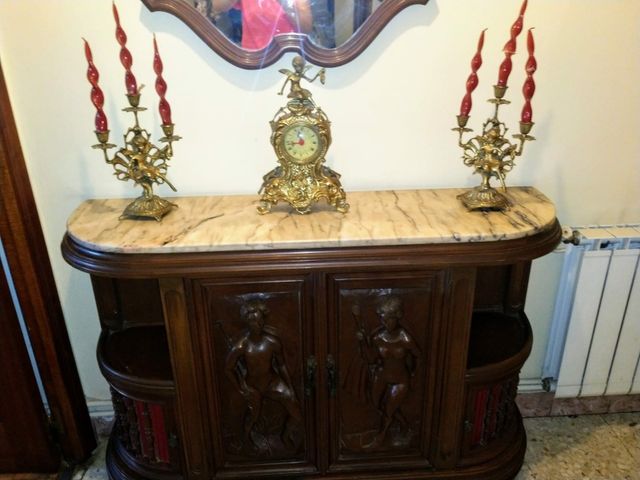 Taquillon madera tallada y encimera marmol