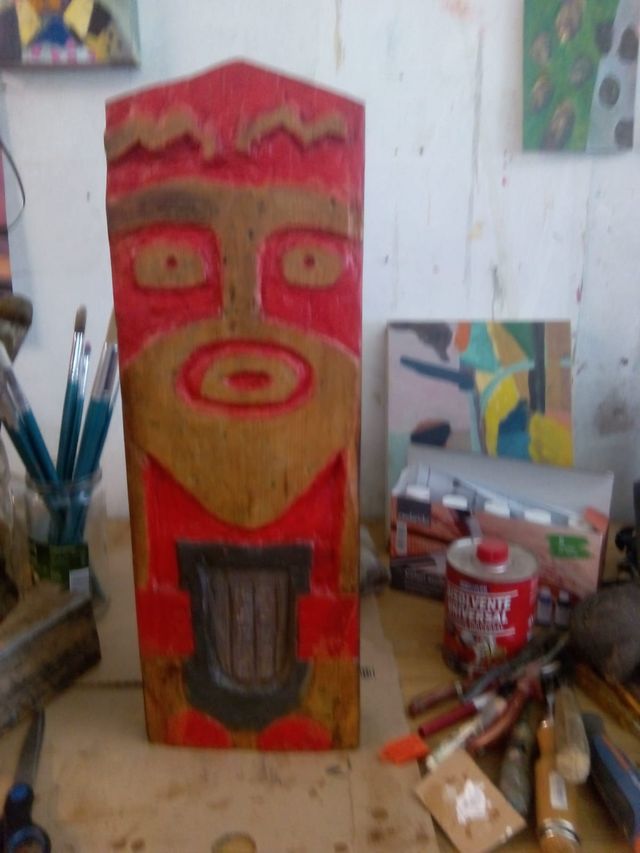 Escultura en madera Kon Tiki