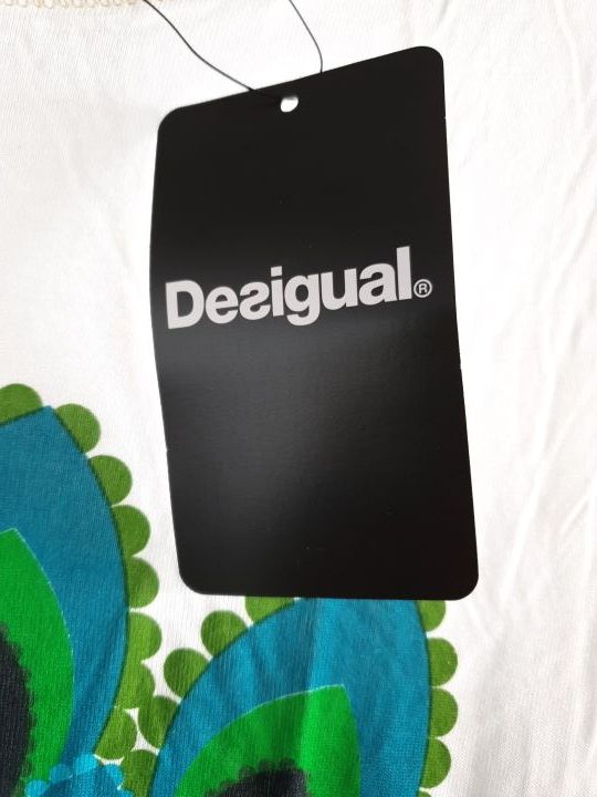 Camiseta Desigual NUEVA T-13/14