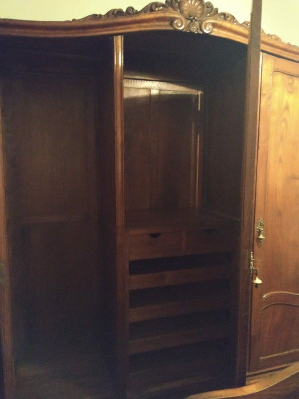 Armario y Cómoda madera