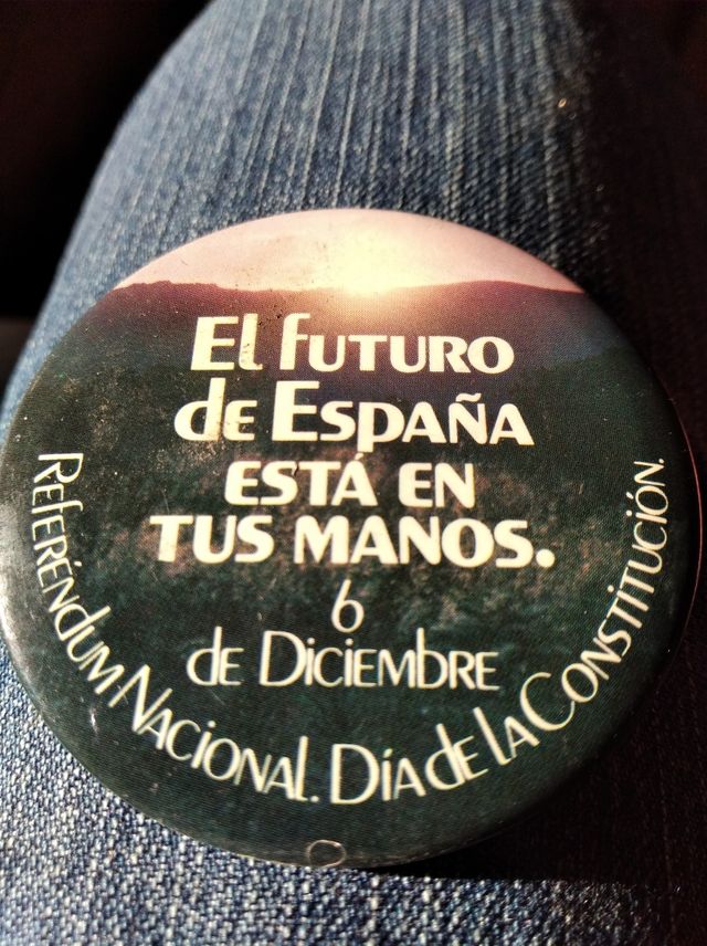 Distintivo del referendum sulla Costituzione del 1978