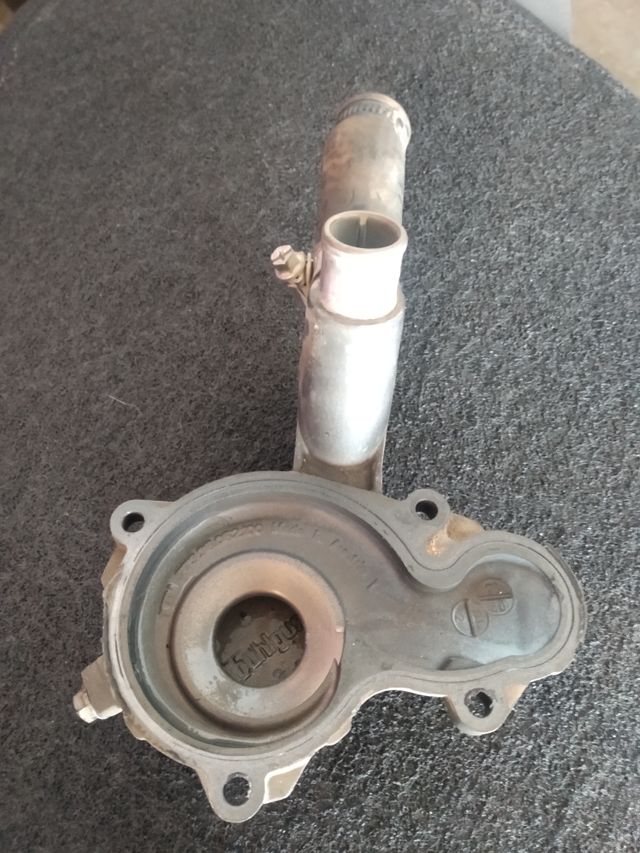 tapa bomba agua KTM sxf 450 2008