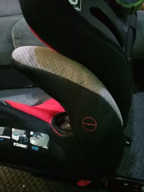 Cadeira auto com Isofix. Modelo de Montecarlo