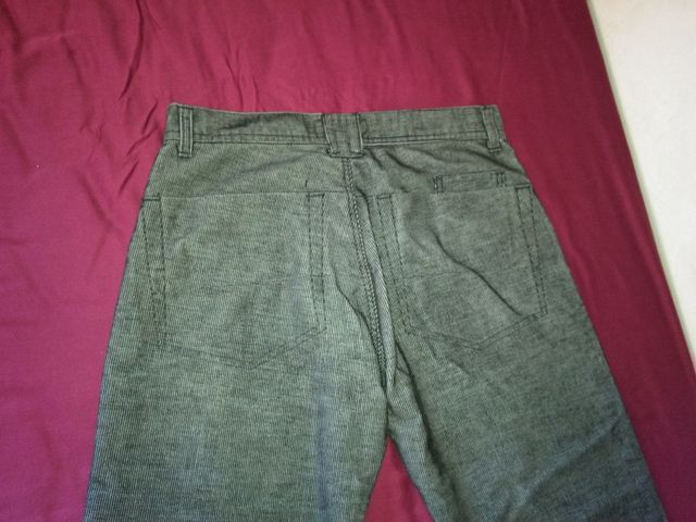 Scozzese preferito Cetriolo Pantalón negro hombre Jack Jones Denim Technic de segunda mano por 20 € en Teis en WALLAPOP Scozzese preferito Cetriolo Pantalón negro hombre Jack Jones Denim Technic de segunda mano por 20 € en Teis en WALLAPOP