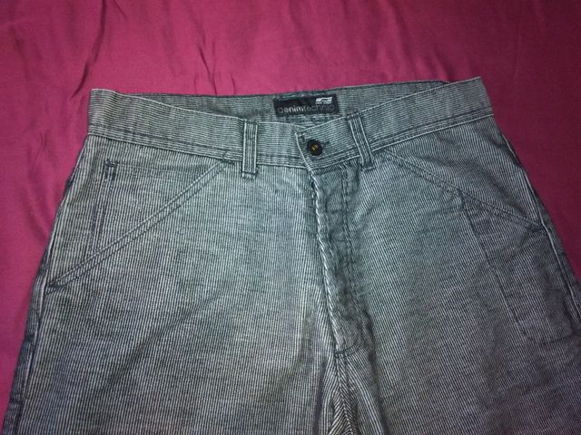 Scozzese preferito Cetriolo Pantalón negro hombre Jack Jones Denim Technic de segunda mano por 20 € en Teis en WALLAPOP Scozzese preferito Cetriolo Pantalón negro hombre Jack Jones Denim Technic de segunda mano por 20 € en Teis en WALLAPOP