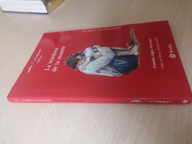 Libro: La tejadora de la muerte