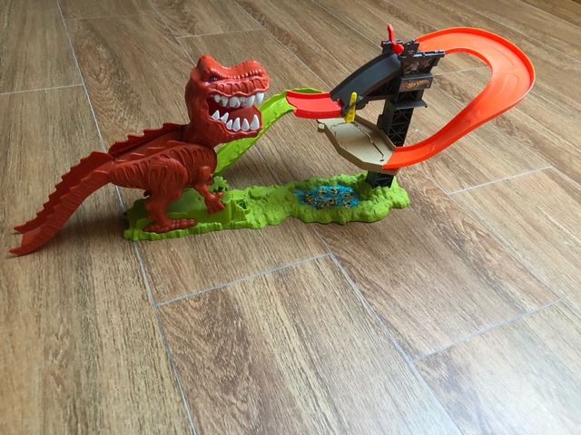 Dragon hot wheels