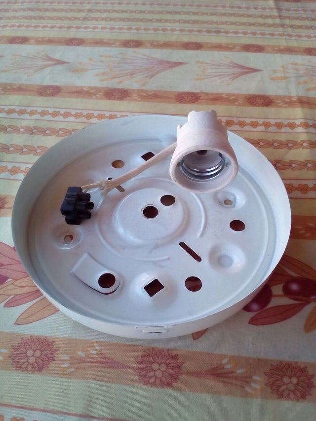 Acessório de luz, candeeiro de teto.