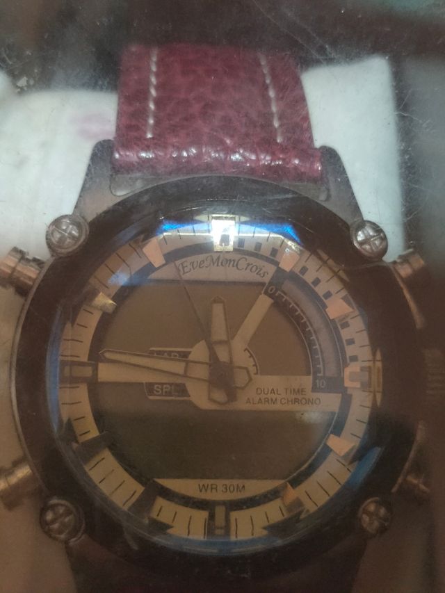 reloj Eve mon crois