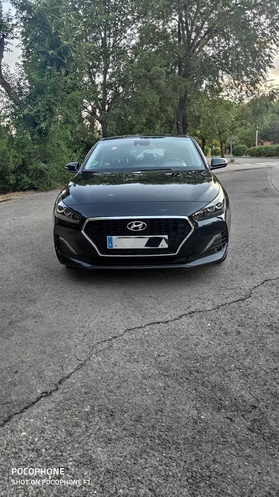 Hyundai i30 2018 - foto 1