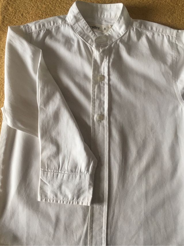 Camiseta cuello Mao para niño