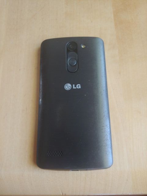 Smartphone LG Bello D331