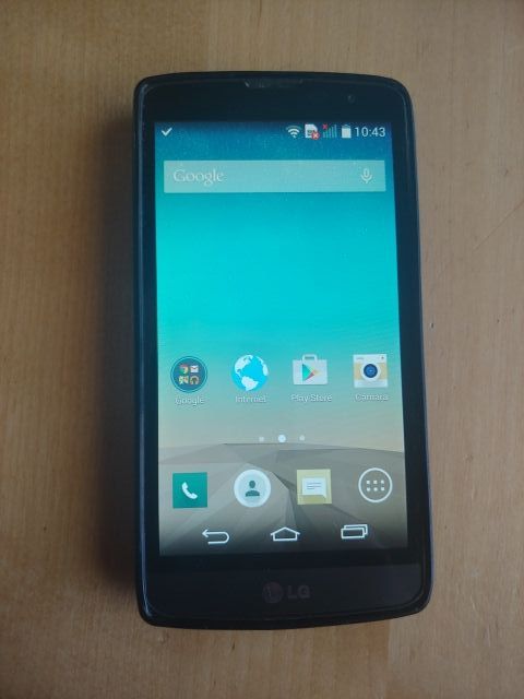 Smartphone LG Bello D331