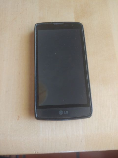 Smartphone LG Bello D331