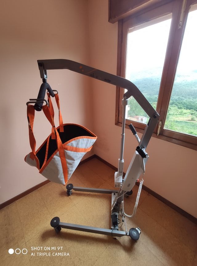 Grúa personas movilidad reducida