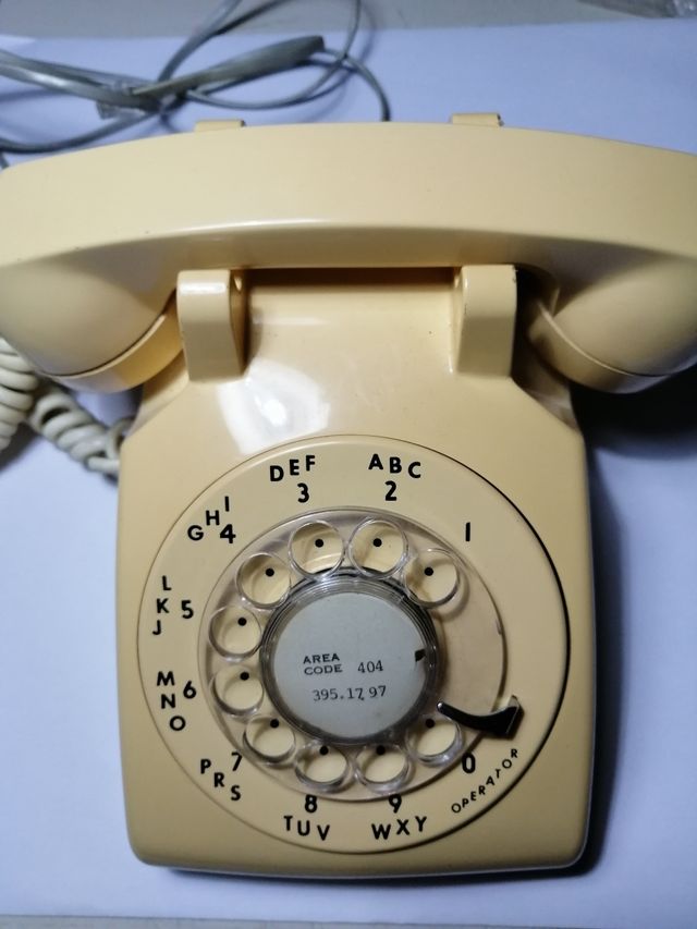 Teléfono americano clásico marca ITT