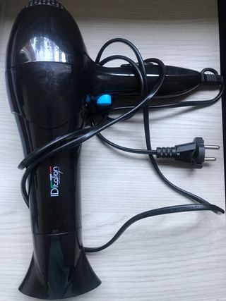 Secador de pelo de segunda mano en Rubí en WALLAPOP Secador de pelo de segunda mano en Rubí en WALLAPOP