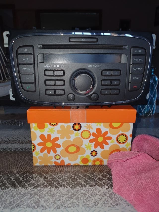 RADIO FORD FOCUS MONDEO TRANSIT CD 6000