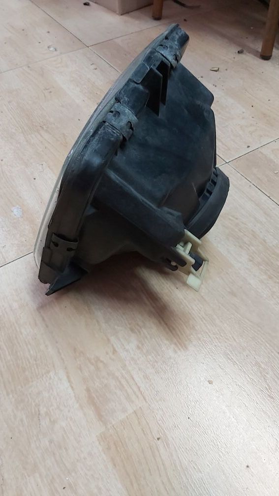 Faro anteriore per BMW K100, BMW K75 e BMW K1100