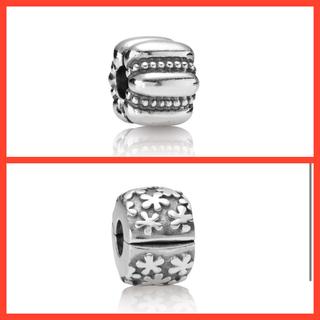 2 clips de Pandora