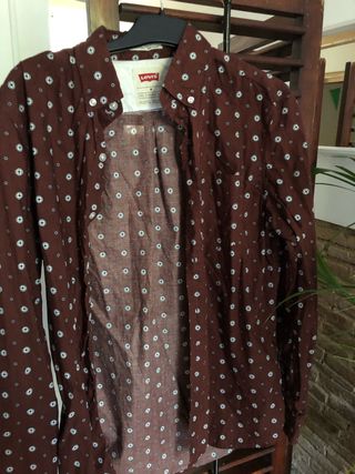 Camisa anclas Dockers de segunda mano por 10 € en Camisa anclas Dockers de segunda mano por 10 € en