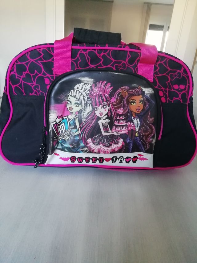 BOLSO DE VIAJE..MONSTER HIGH.