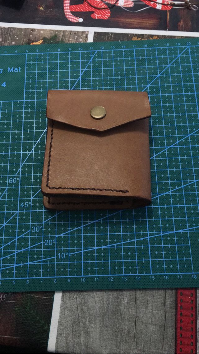 Tarjetero/billetero de cuero